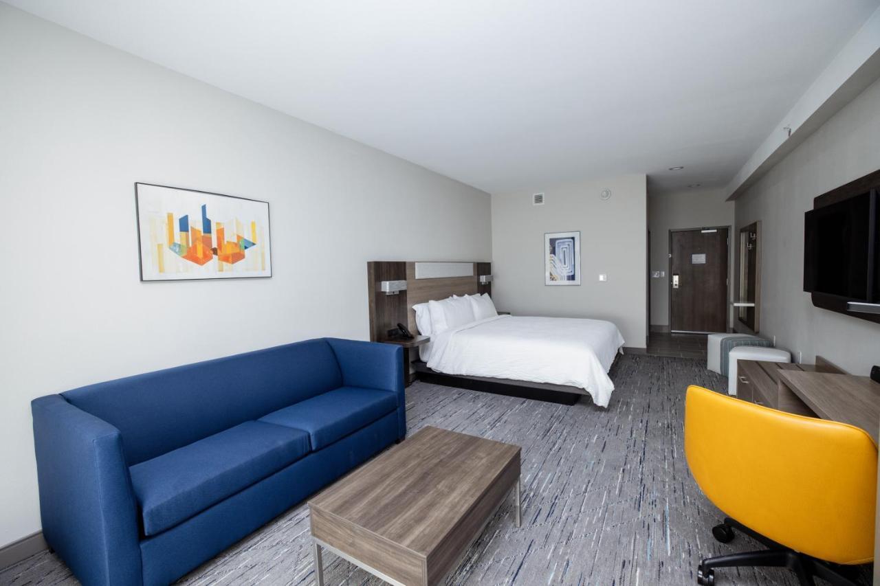 Holiday Inn Express & Suites Tampa Stadium - Airport Area By Ihg Εξωτερικό φωτογραφία