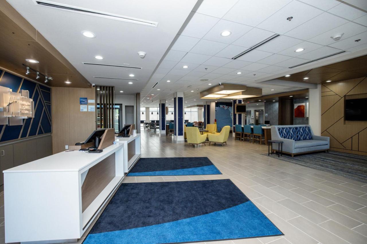 Holiday Inn Express & Suites Tampa Stadium - Airport Area By Ihg Εξωτερικό φωτογραφία