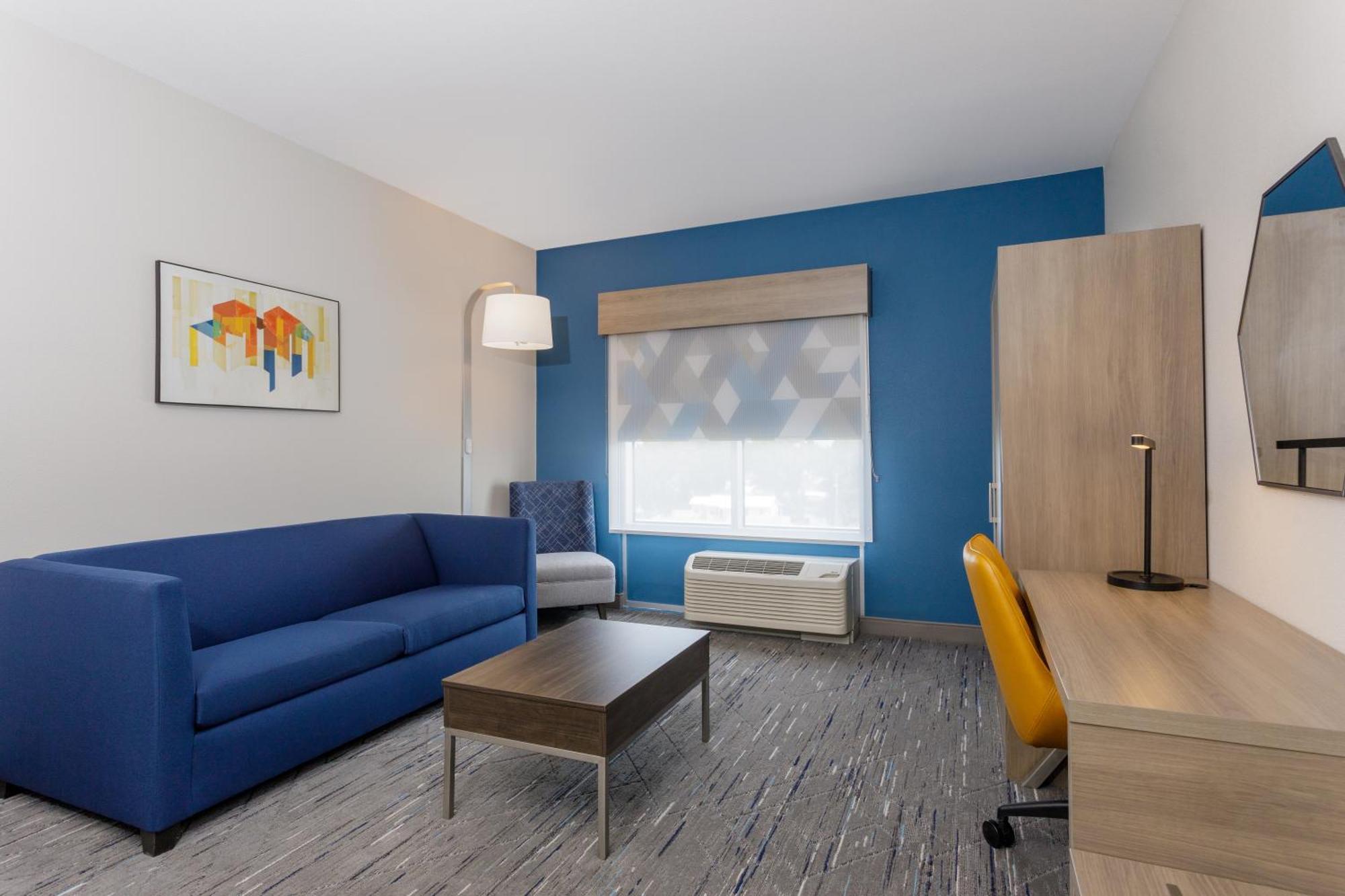 Holiday Inn Express & Suites Tampa Stadium - Airport Area By Ihg Εξωτερικό φωτογραφία