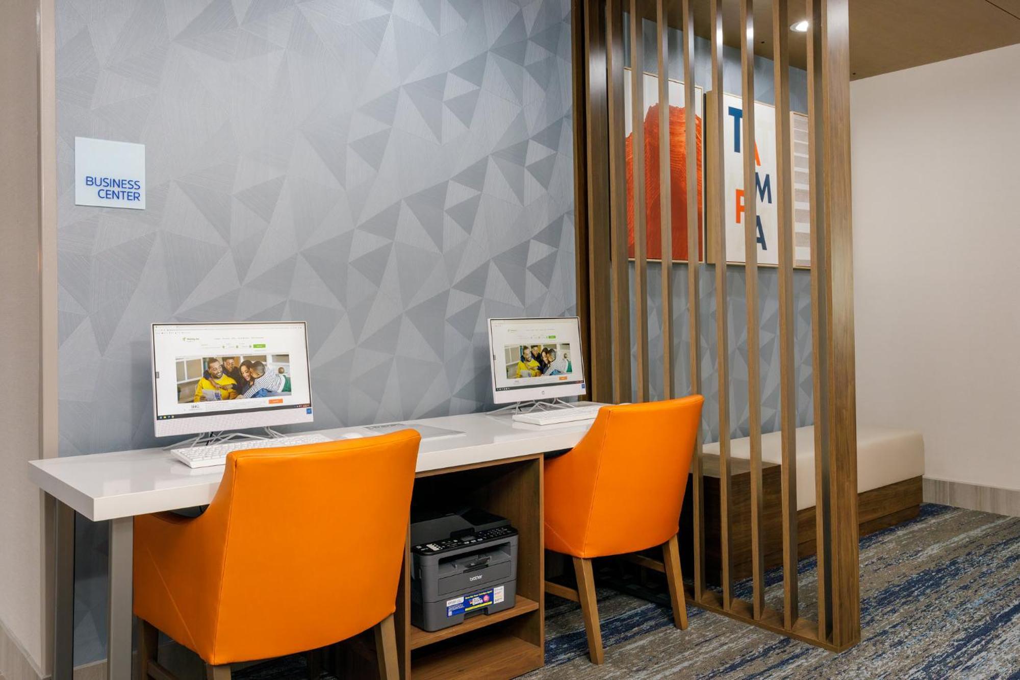 Holiday Inn Express & Suites Tampa Stadium - Airport Area By Ihg Εξωτερικό φωτογραφία
