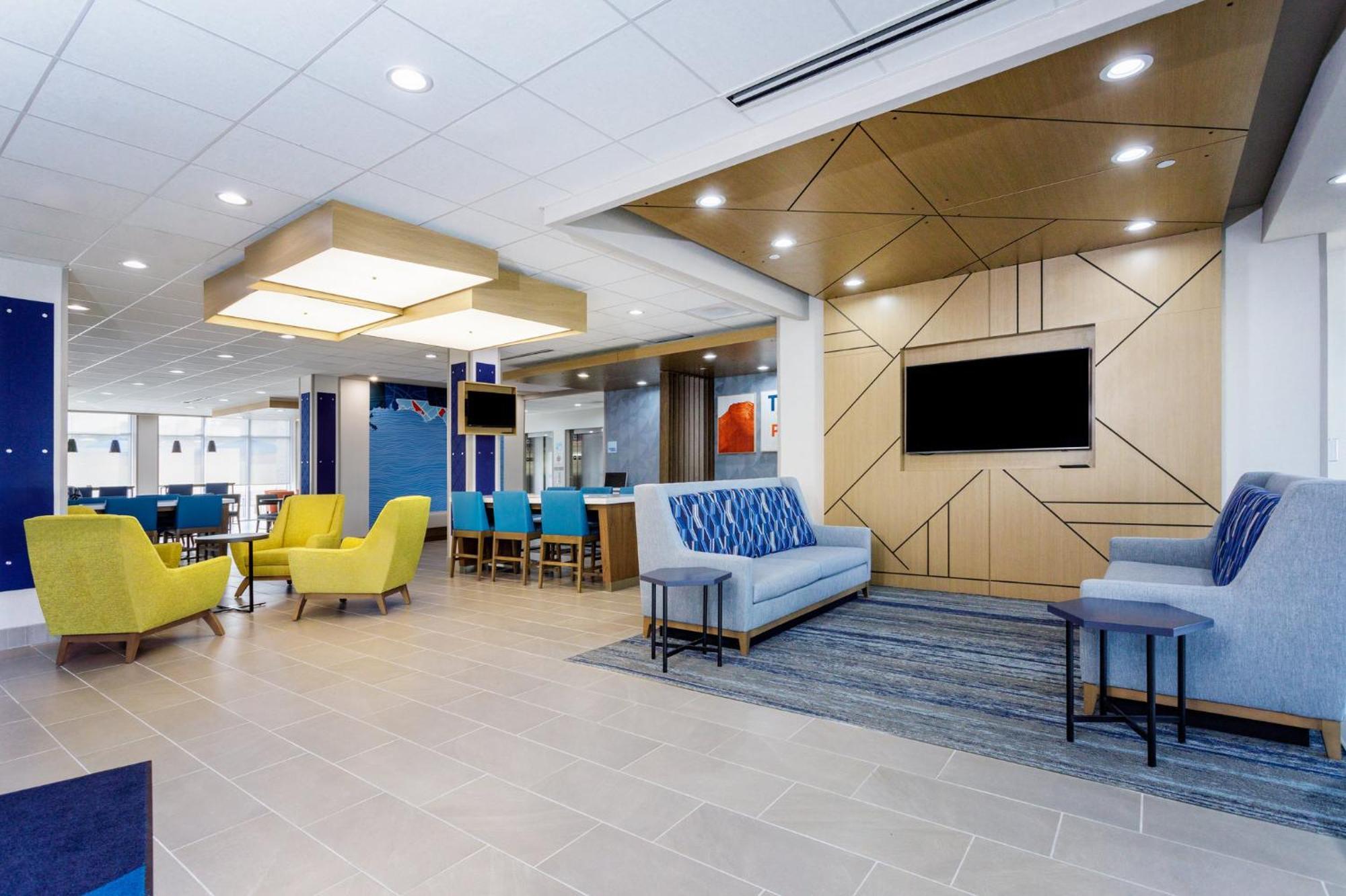 Holiday Inn Express & Suites Tampa Stadium - Airport Area By Ihg Εξωτερικό φωτογραφία